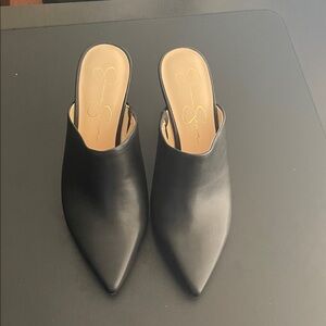 Jessica Simpson JP-Kimbra women's Black Pointed Mules shoes